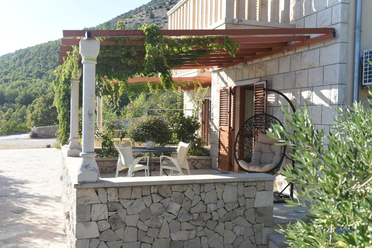 Apartments Podbarje 볼 외부 사진