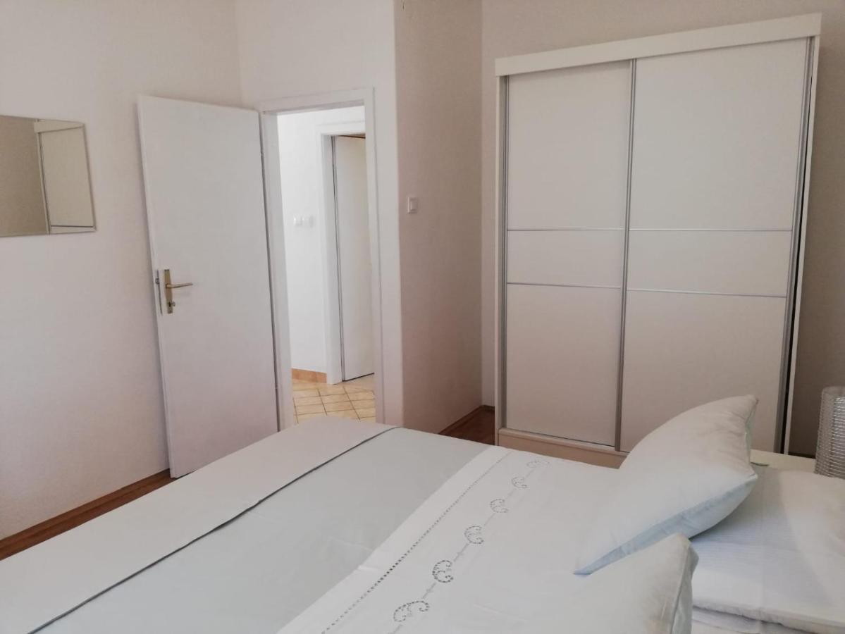 Apartments Podbarje 볼 외부 사진