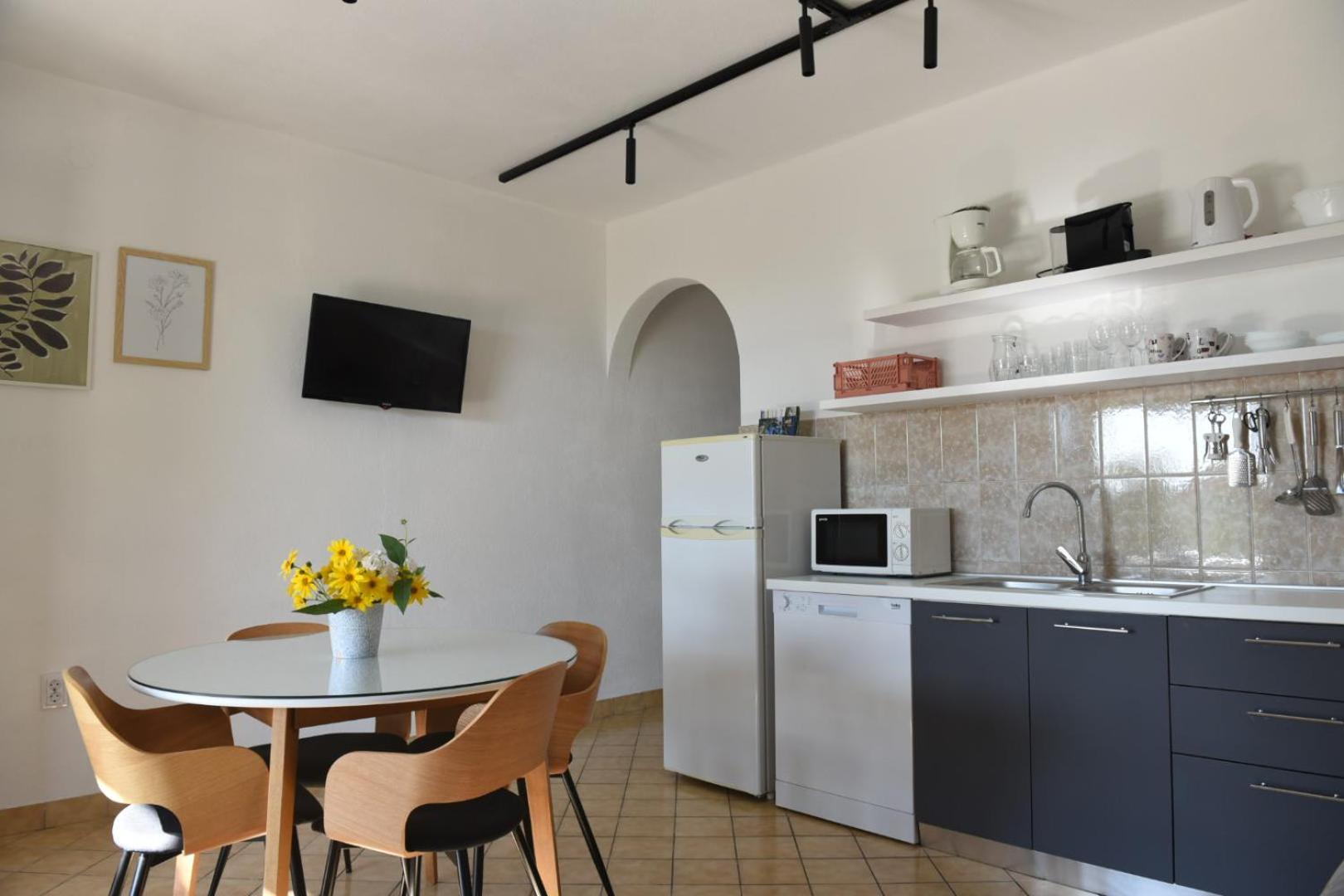 Apartments Podbarje 볼 외부 사진
