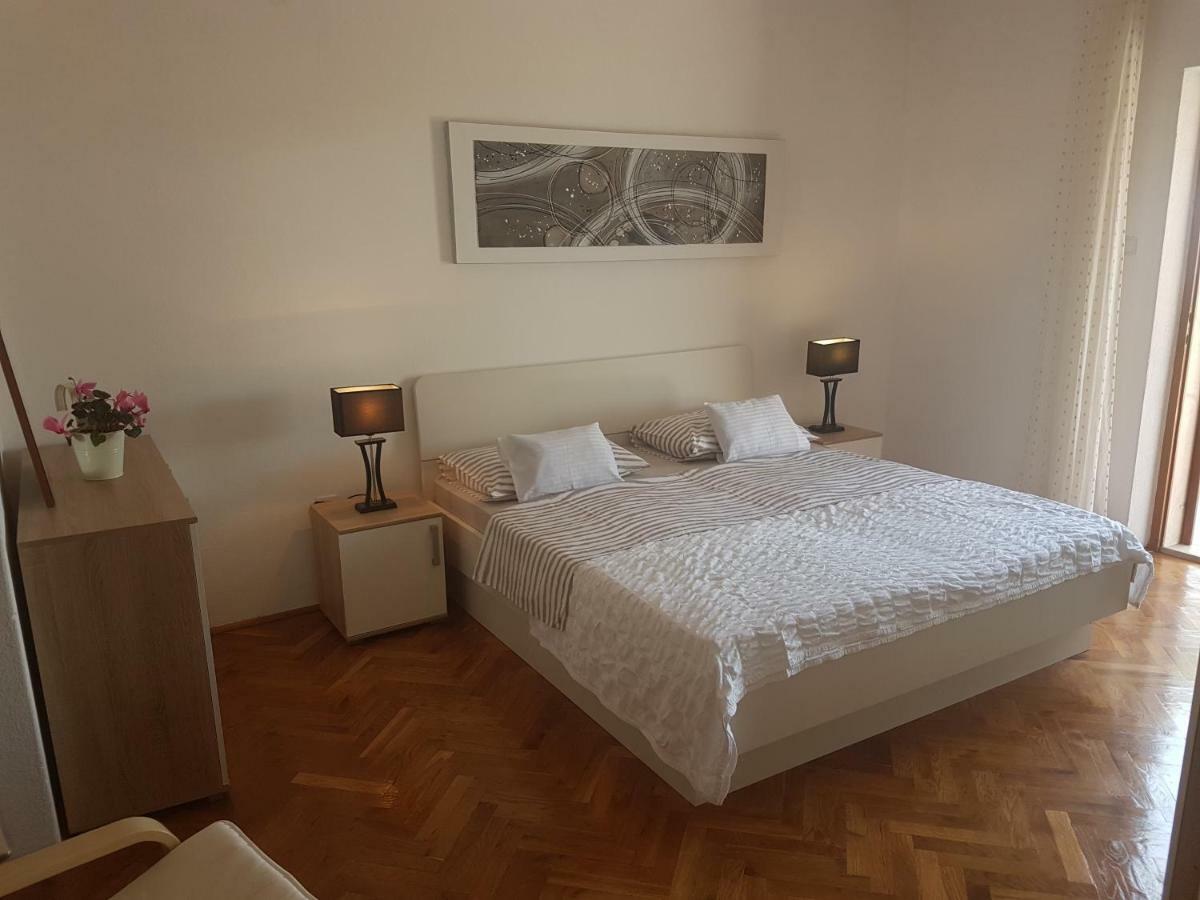 Apartments Podbarje 볼 외부 사진